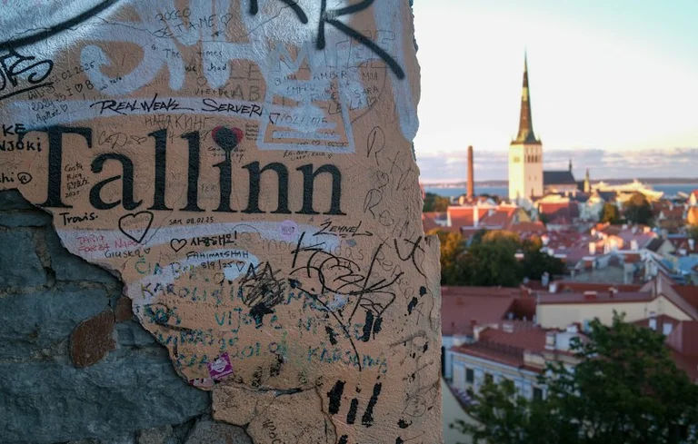 Pühapäeva õhtu Tallinnas: vali tegevus ja kontrolli kojusõitu